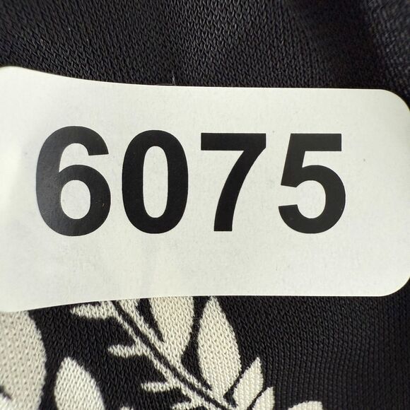 Ann Taylor Women's Black White Floral Off The Shoulder Blouse Top Size S Petite - Picture 11 of 11